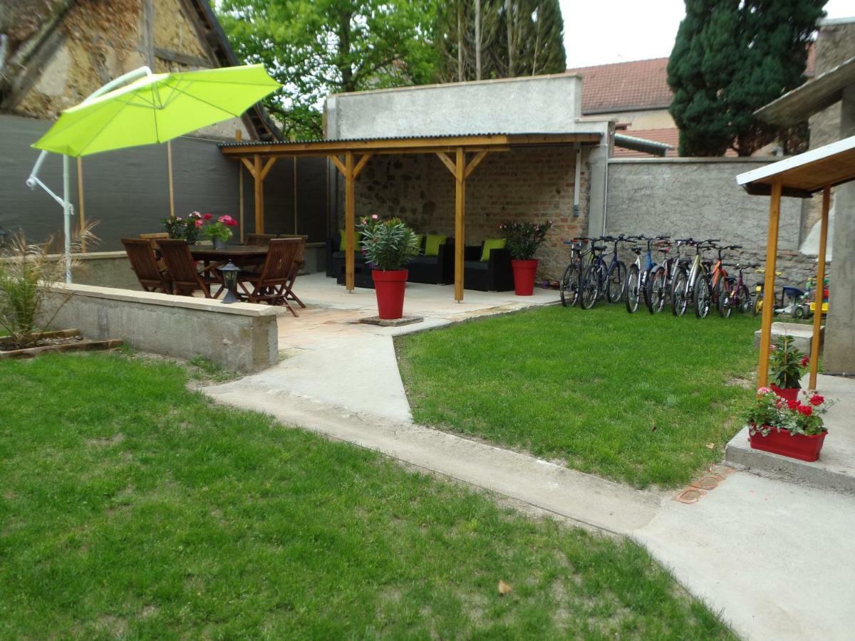 L' Escale De La Besbre Villa Vaumas Exteriör bild
